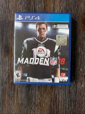 Madden NFL 18 (PS4) - tom Brady  by EA SPORTS